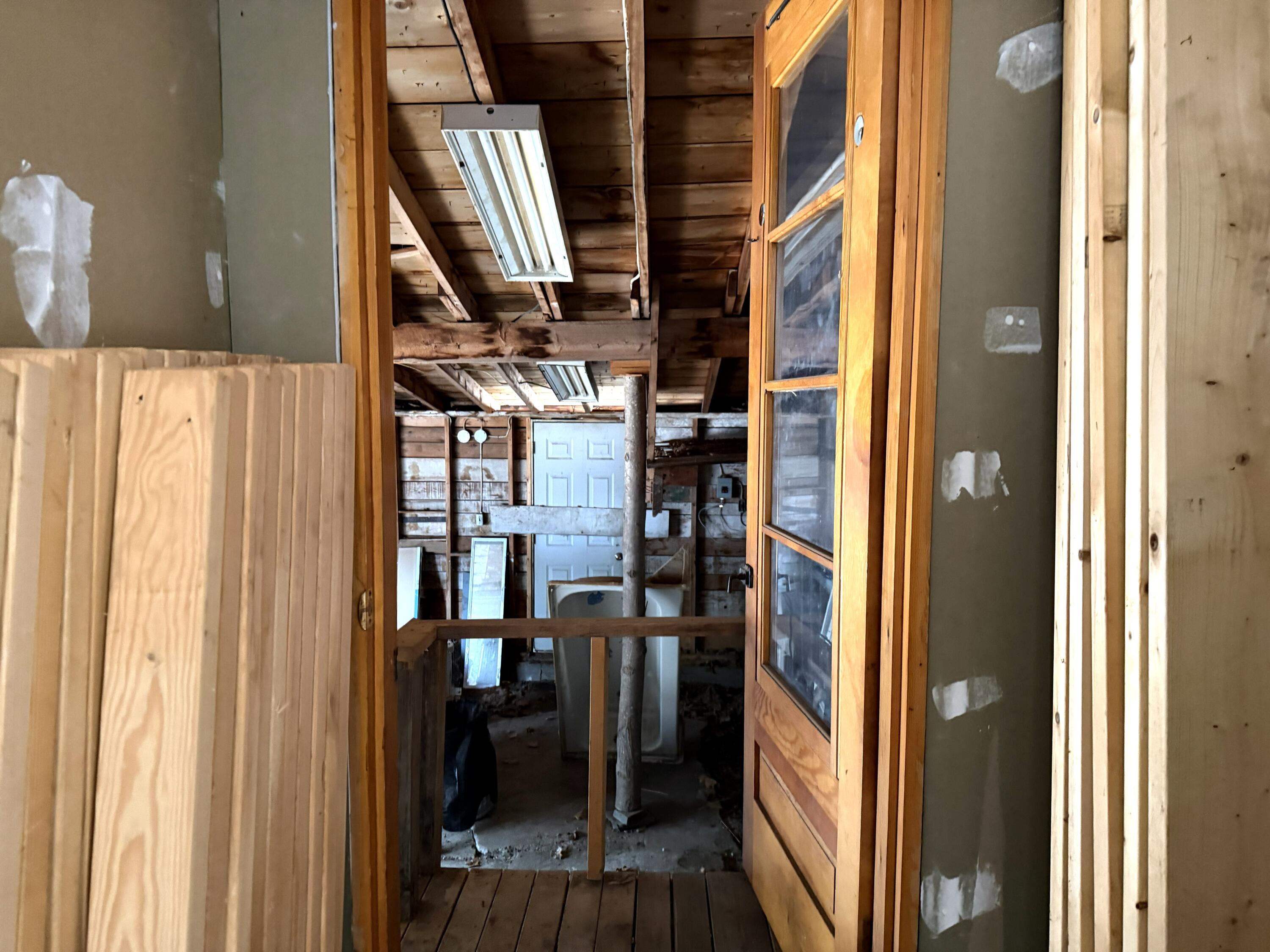 45 Elm Street Milo, ME 04463 - Photo 34 of 57 AttGar_1