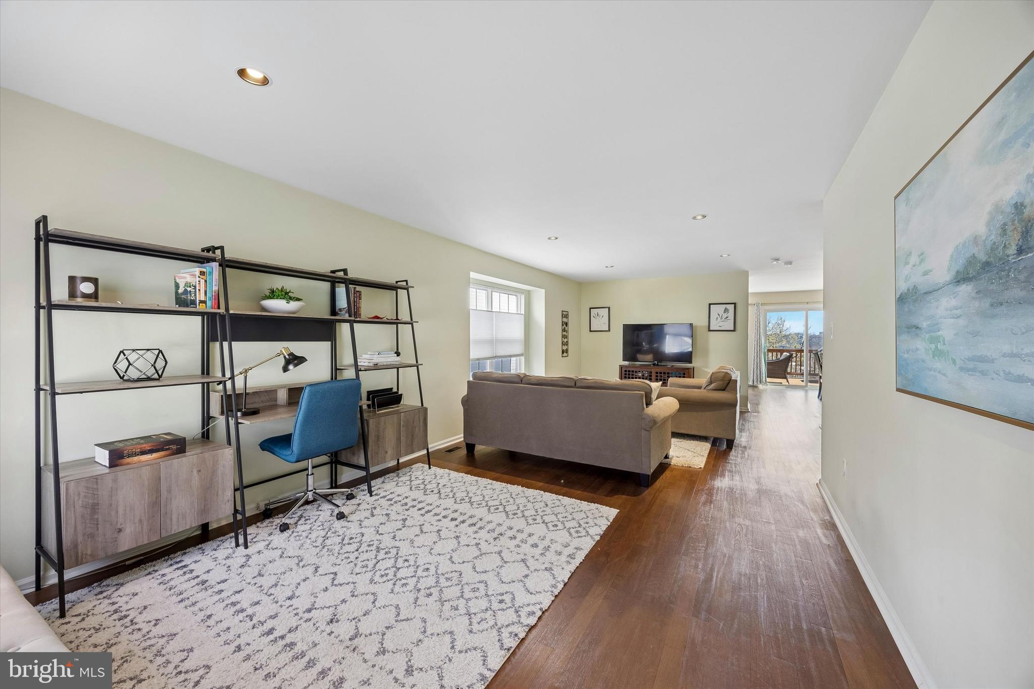 270 Ripka Street Philadelphia, PA 19127 - Photo 3 of 27 Gallery Image 3