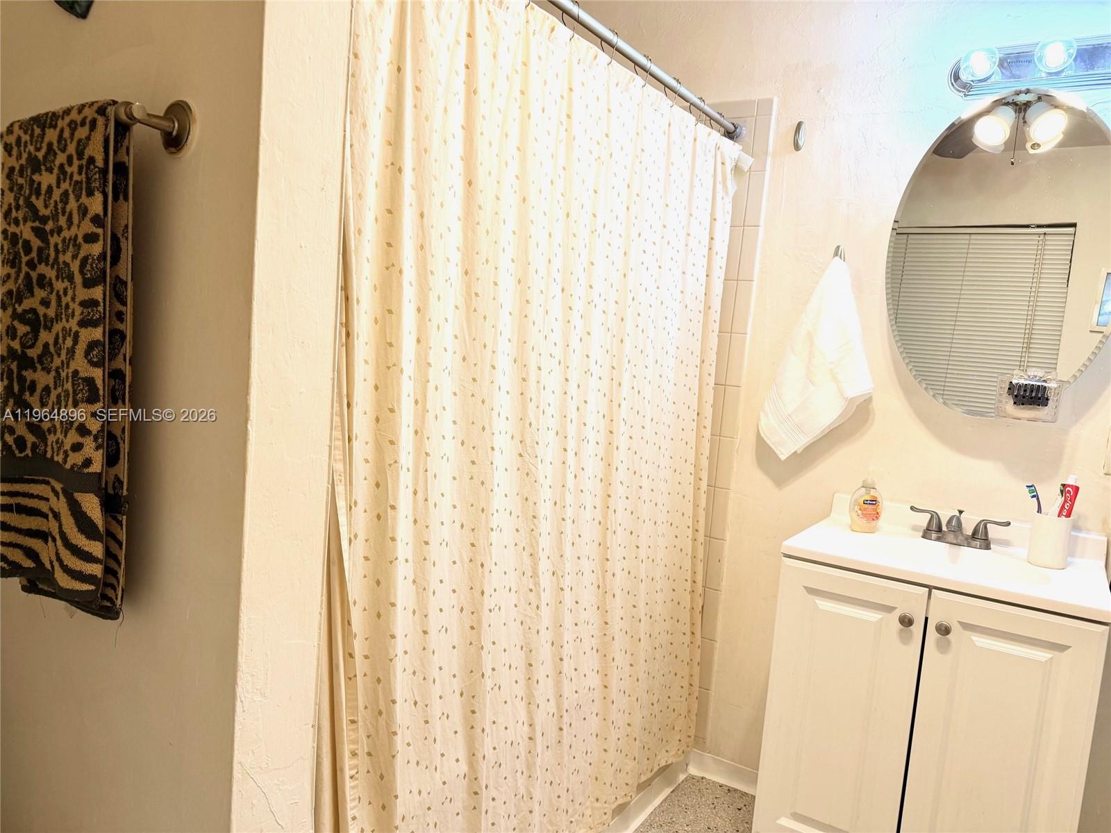 295 Southwest 9th Street Dania Beach, FL 33004 - Photo 26 of 49