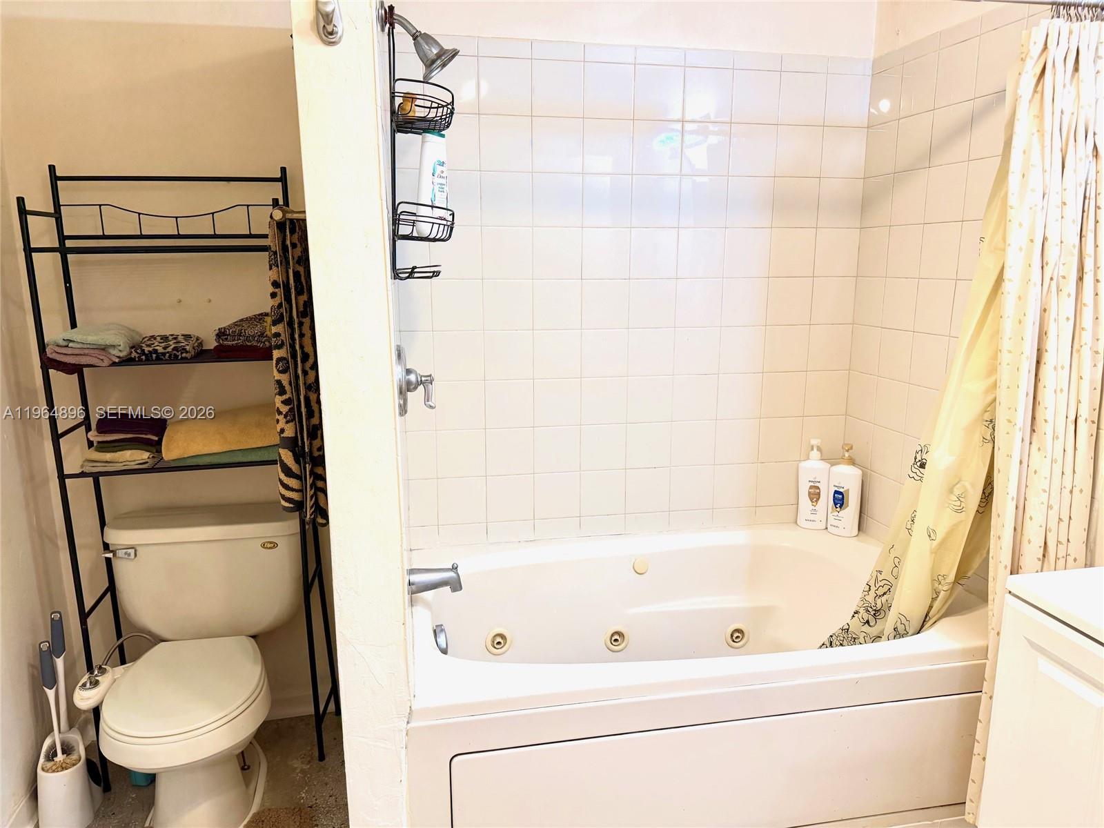 295 Southwest 9th Street Dania Beach, FL 33004 - Photo 27 of 49