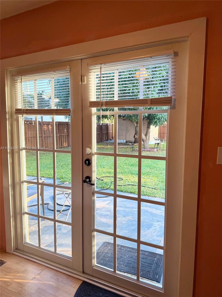 295 Southwest 9th Street Dania Beach, FL 33004 - Photo 29 of 49