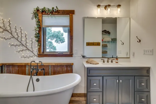 $4,800,000 | N7703 Wanlass Road, Mindoro, WI 54644