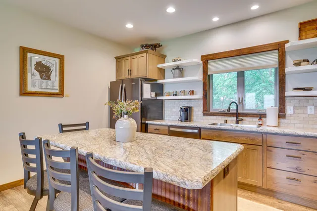 $4,800,000 | N7703 Wanlass Road, Mindoro, WI 54644