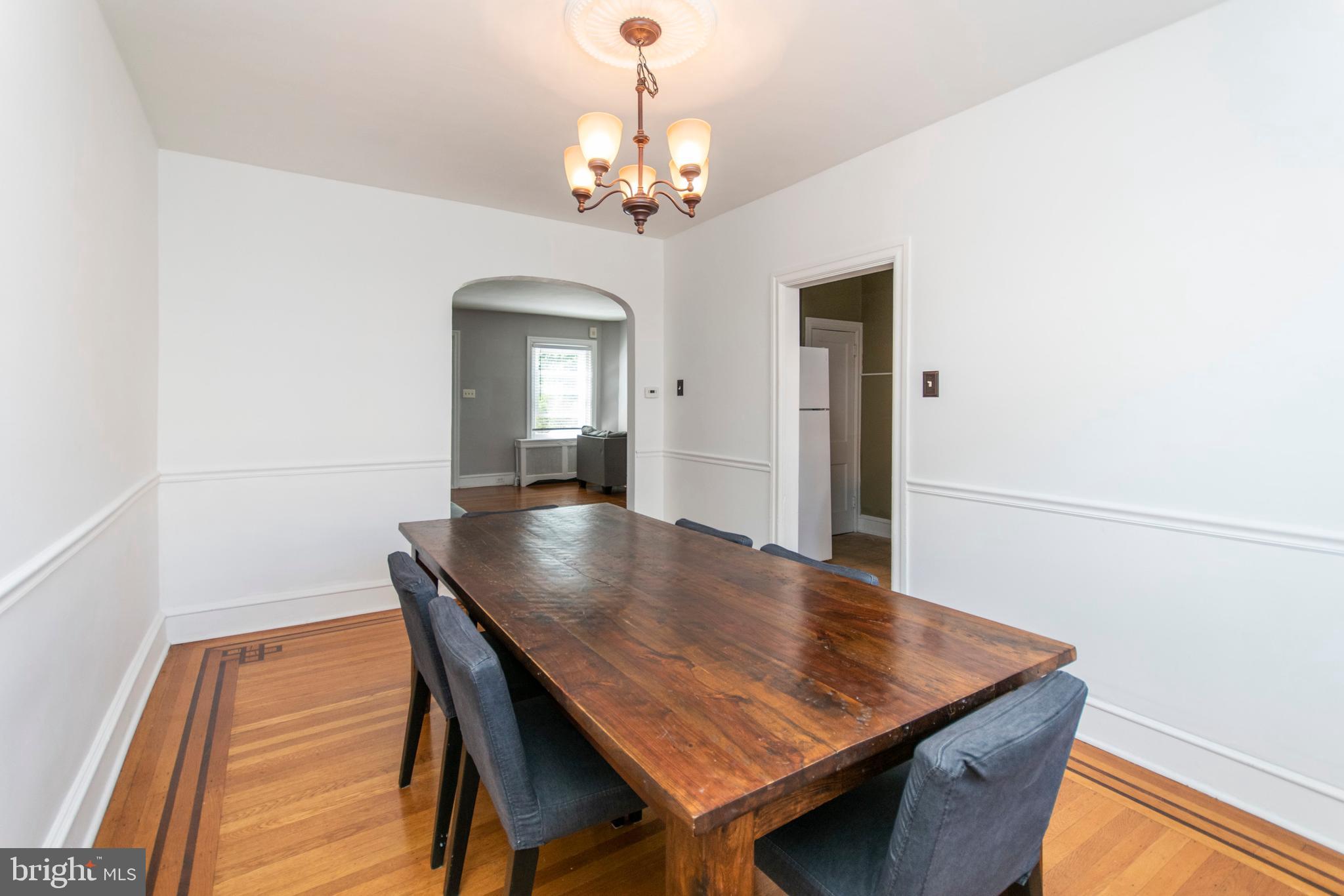 833 Atwood Road Philadelphia, PA 19151 - Photo 6 of 20 Dining room