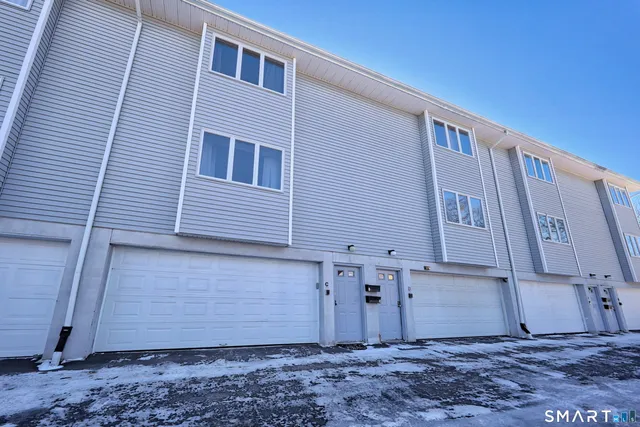 $299,900 | 45 Atlantic Street, Unit C, New Britain, CT 06053