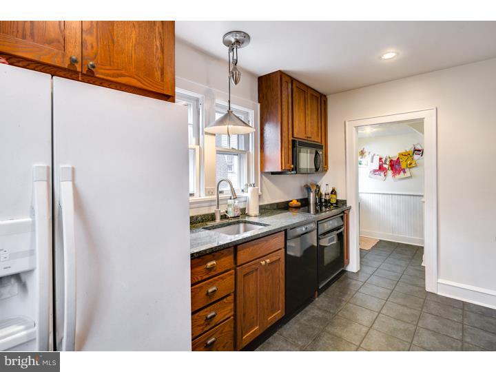 235 Hawthorne Avenue Haddonfield, NJ 08033 - Photo 9 of 22