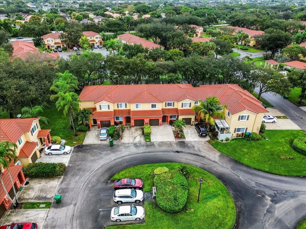 10334 Southwest 20th Street, Unit 10334 Miramar, FL 33025 - Photo 22 of 26 Photo 22