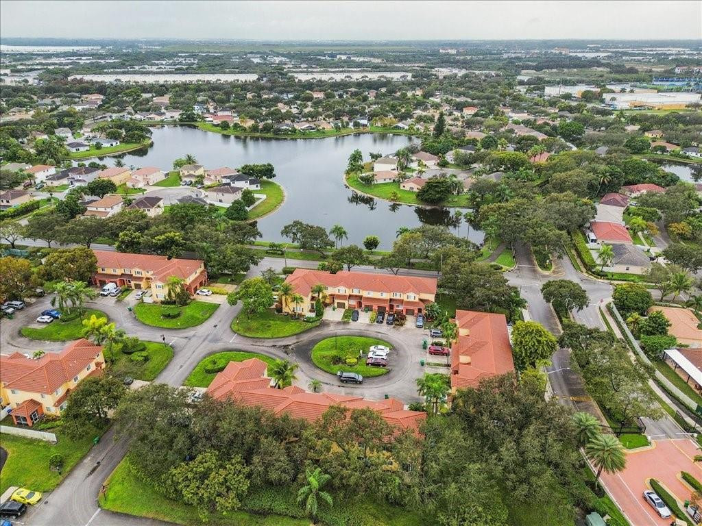 10334 Southwest 20th Street, Unit 10334 Miramar, FL 33025 - Photo 24 of 26 Photo 24