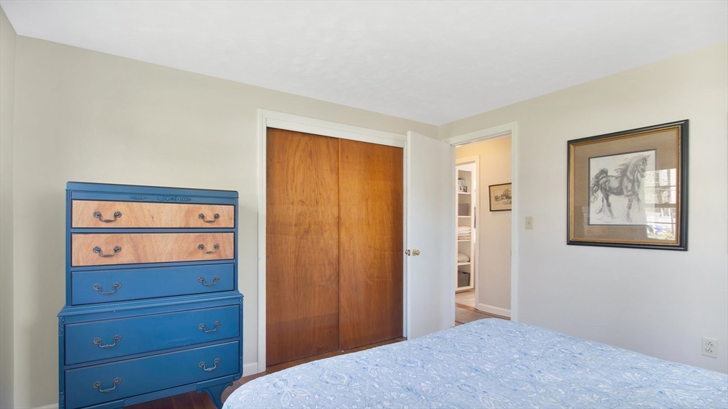 42 Betty Road Enfield, CT 06082 - Photo 18 of 40 Gallery Image 18