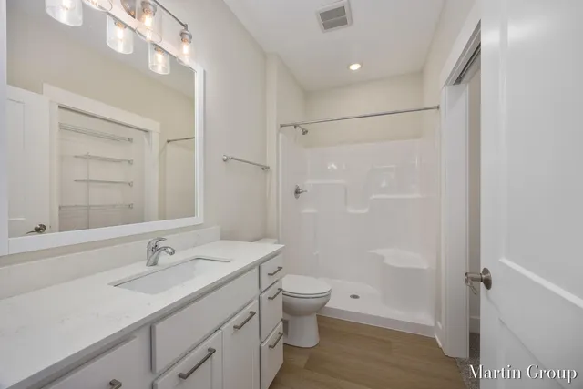 $374,900 | 2247 Watertown Way, Grand Rapids, MI 49505