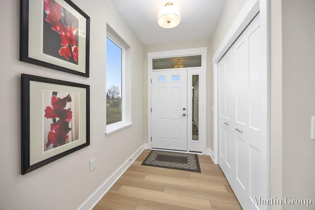 $374,900 | 2247 Watertown Way, Grand Rapids, MI 49505