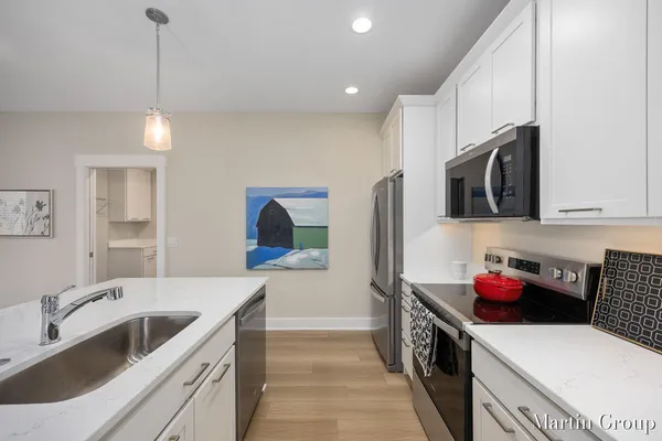 $374,900 | 2247 Watertown Way, Grand Rapids, MI 49505