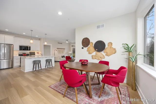 $374,900 | 2247 Watertown Way, Grand Rapids, MI 49505