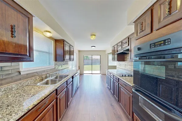 $2,200 | 5231 Barcelona Drive, Garland, TX 75043