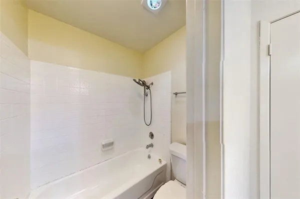 $2,200 | 5231 Barcelona Drive, Garland, TX 75043