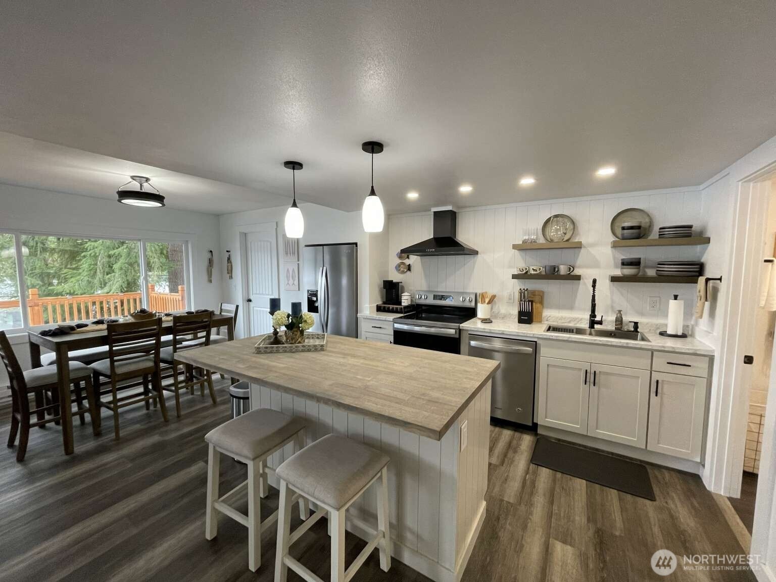 2319 Southwest Lake Roesiger Road Snohomish, WA 98290 - Photo 8 of 39