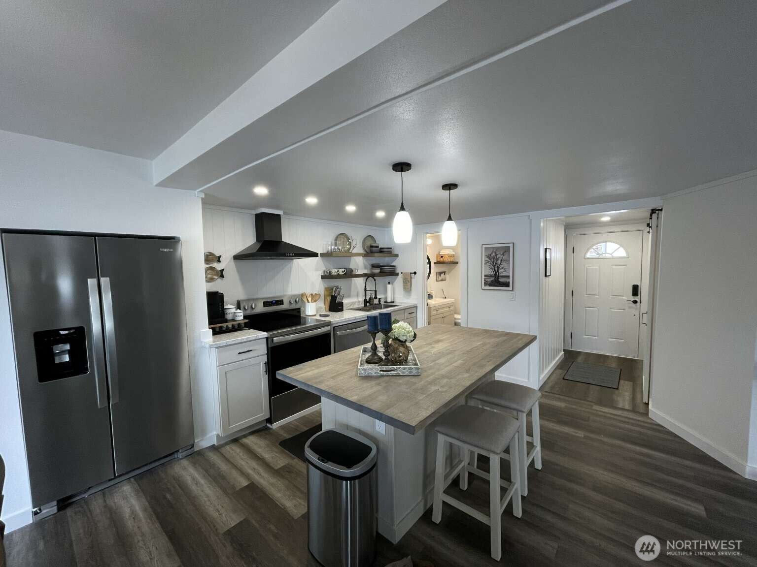 2319 Southwest Lake Roesiger Road Snohomish, WA 98290 - Photo 10 of 39