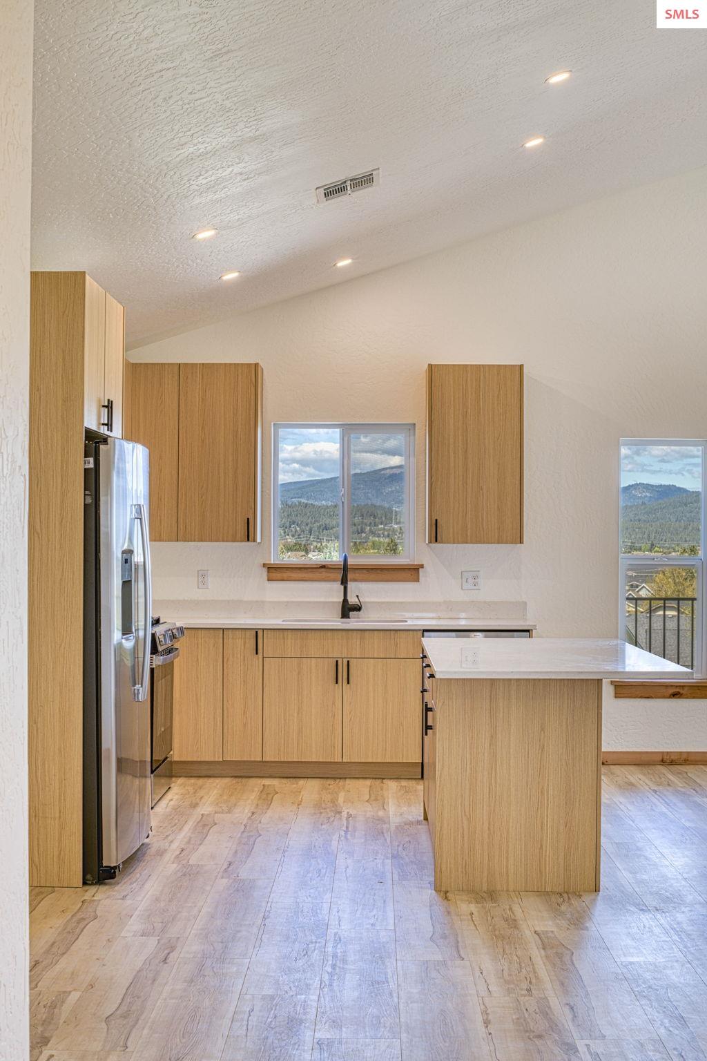 3596 Blaze Loop Post Falls, ID 83854 - Photo 11 of 38 Gallery Image 11