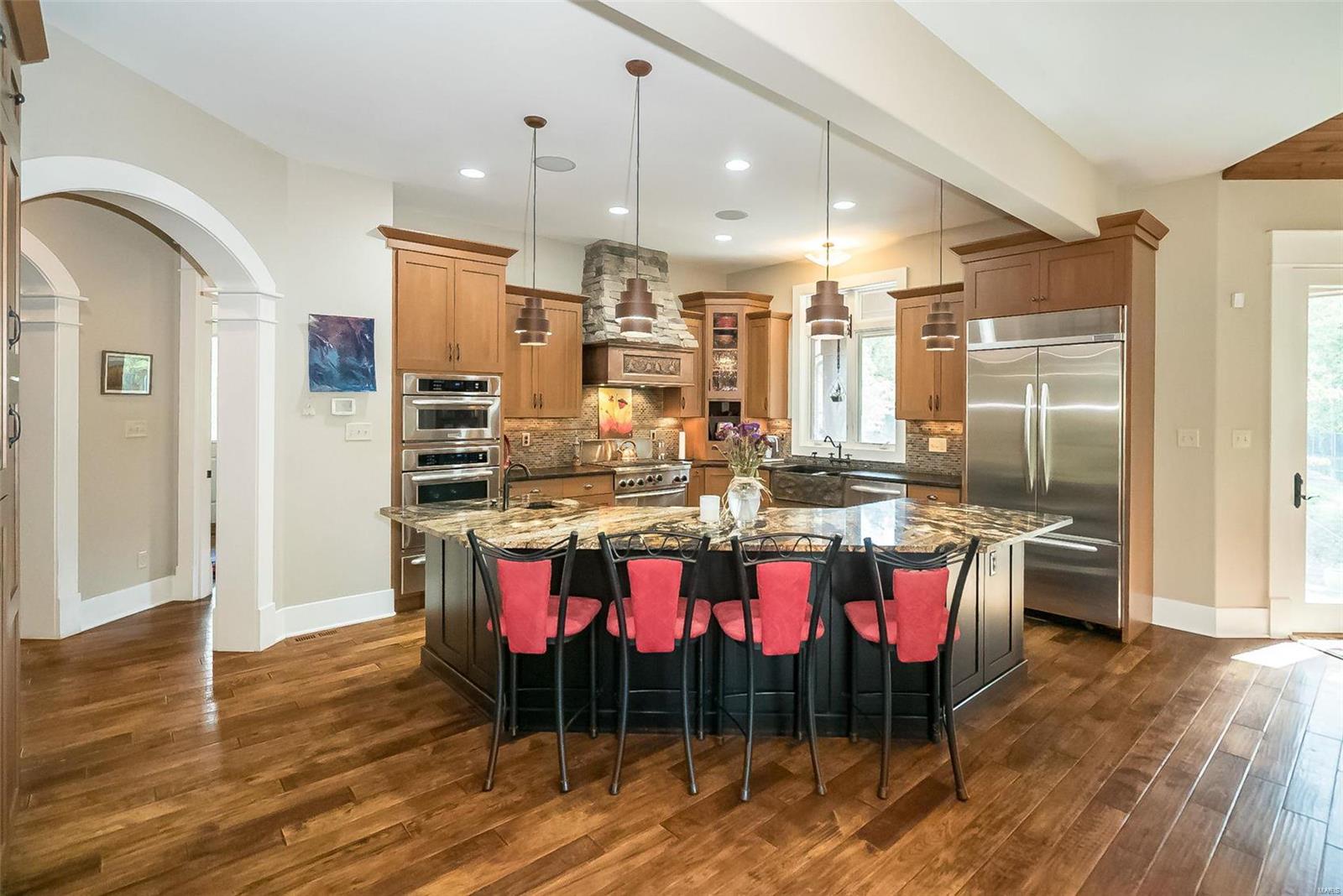 1377 South Mason Road Town and Country, MO 63131 - Photo 18 of 94