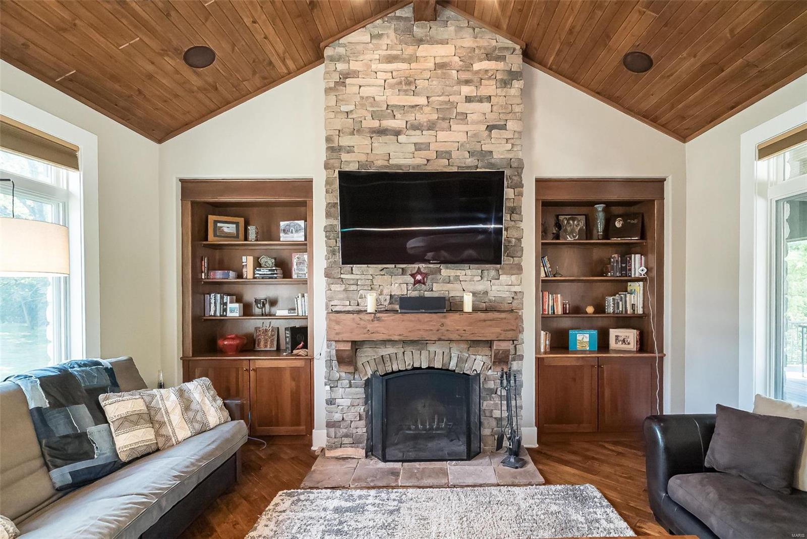 1377 South Mason Road Town and Country, MO 63131 - Photo 25 of 94