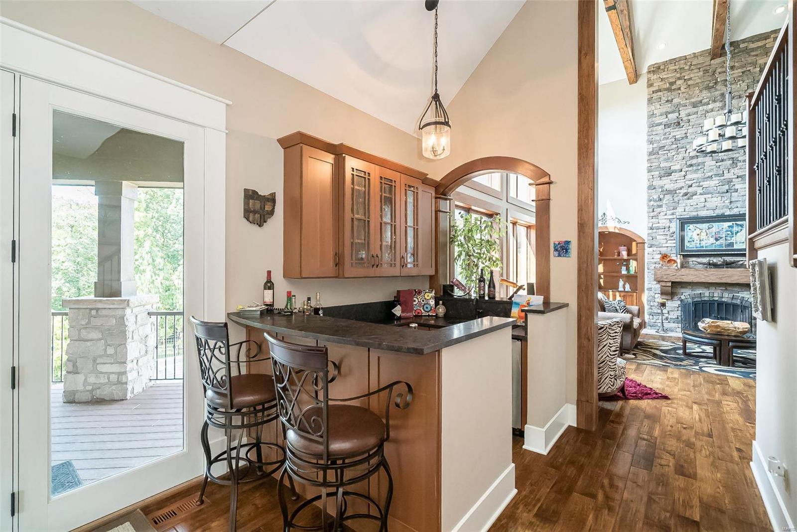 1377 South Mason Road Town and Country, MO 63131 - Photo 27 of 94