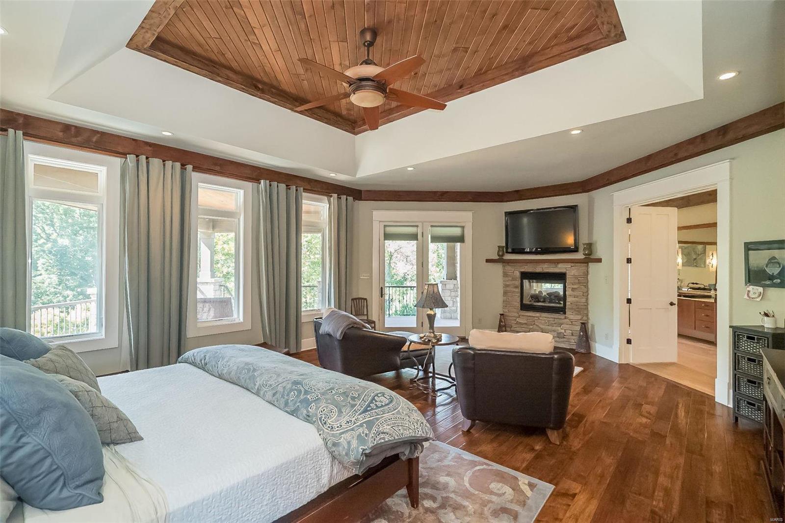 1377 South Mason Road Town and Country, MO 63131 - Photo 30 of 94