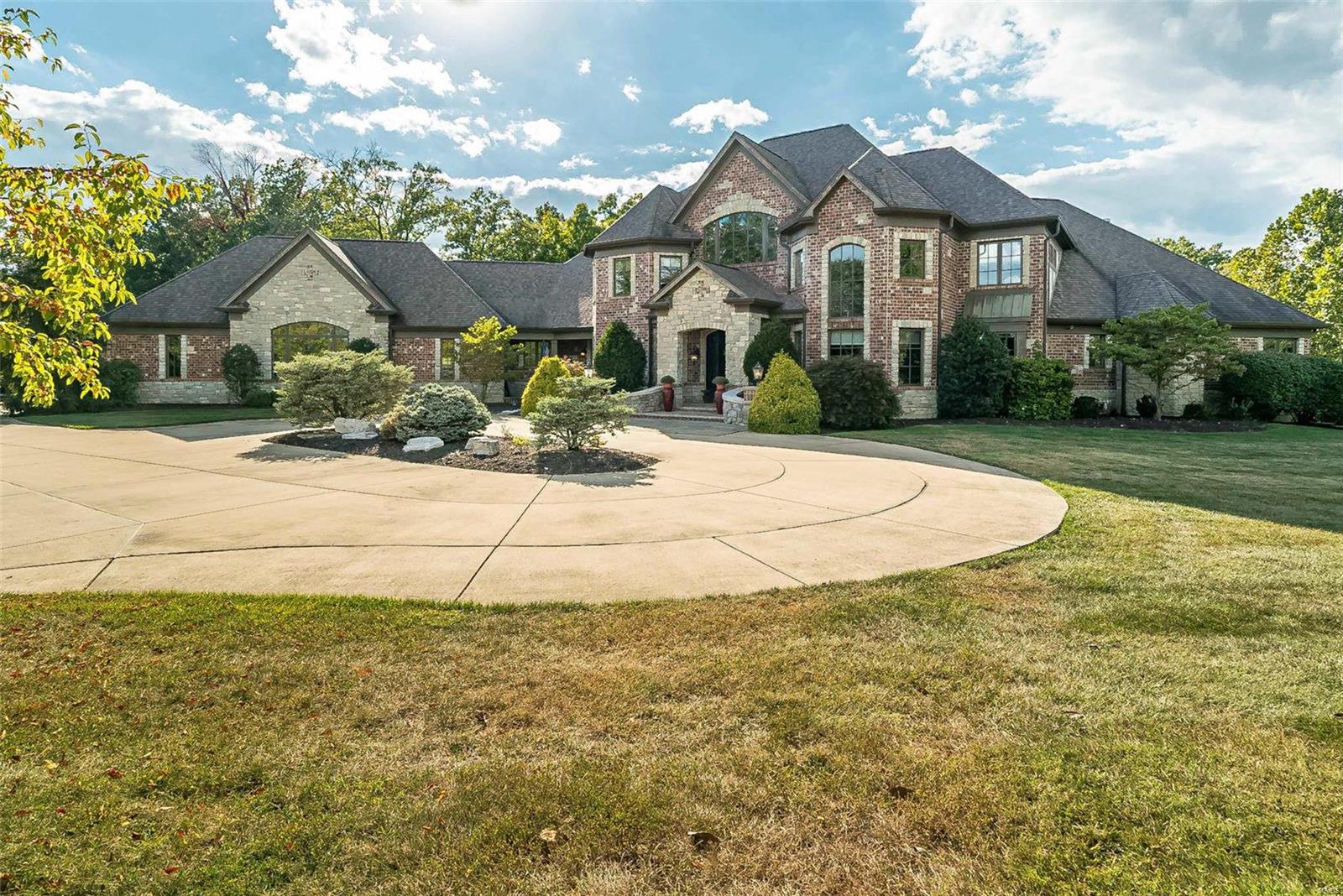 1377 South Mason Road Town and Country, MO 63131 - Photo 3 of 94