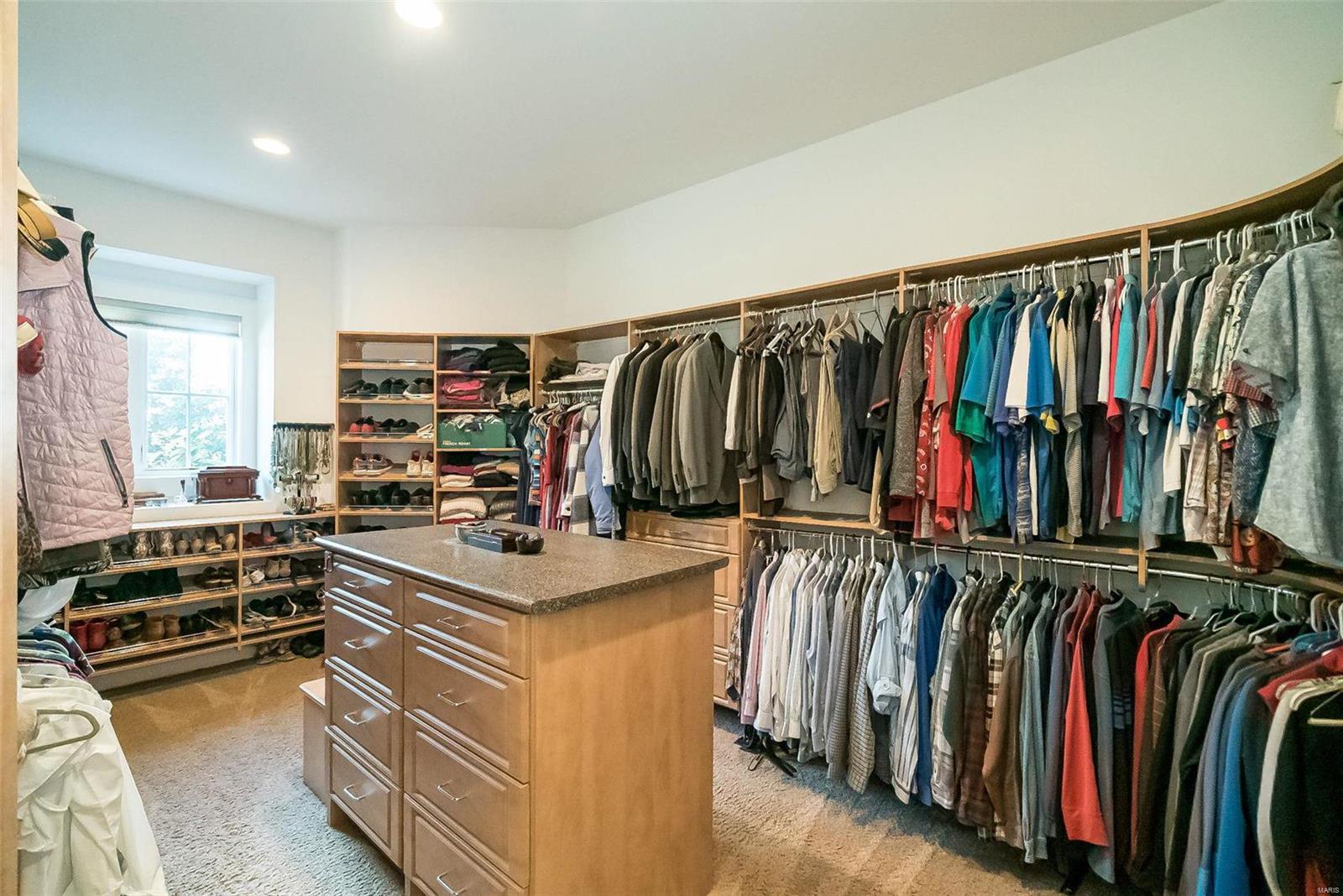 1377 South Mason Road Town and Country, MO 63131 - Photo 40 of 94