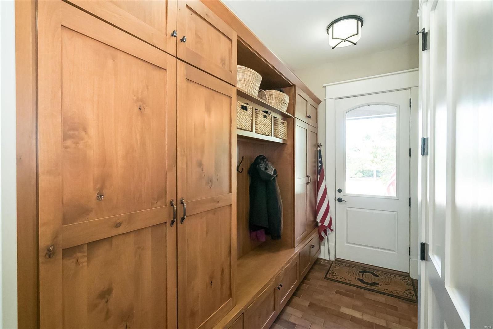 1377 South Mason Road Town and Country, MO 63131 - Photo 43 of 94