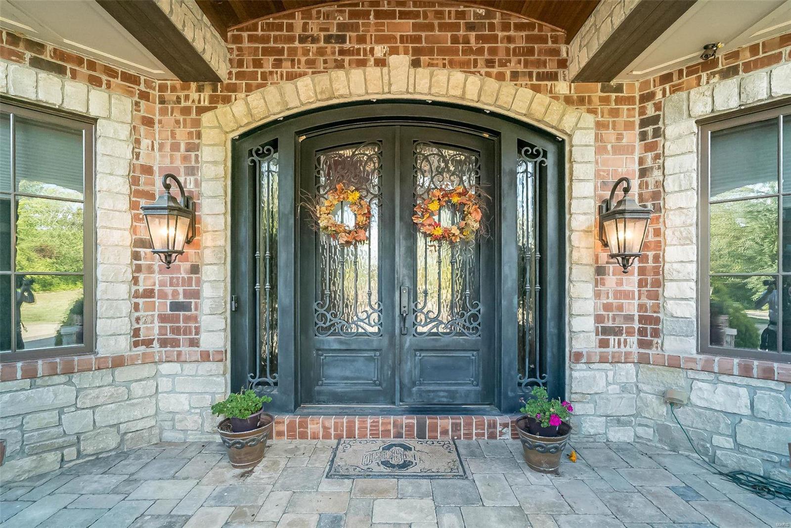 1377 South Mason Road Town and Country, MO 63131 - Photo 5 of 94