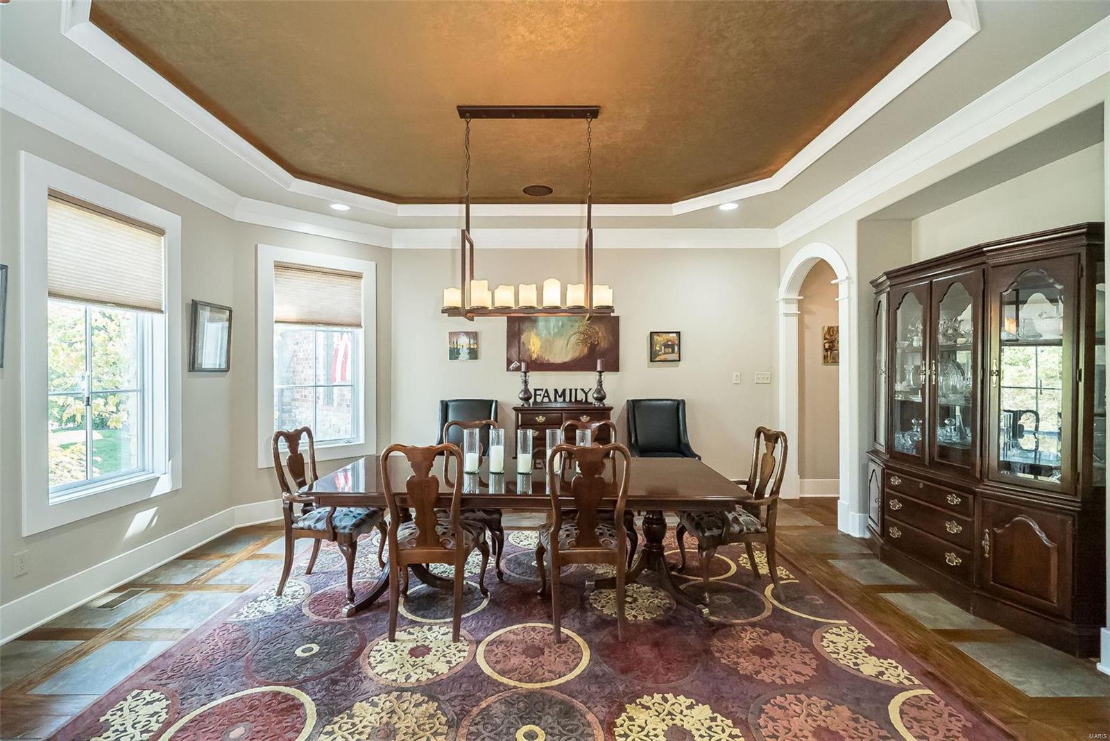 1377 South Mason Road Town and Country, MO 63131 - Photo 9 of 94