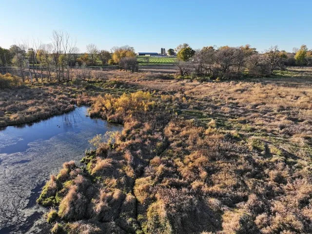 $740,000 | 74 M/l Acres York Centre, Marshall, WI 53559