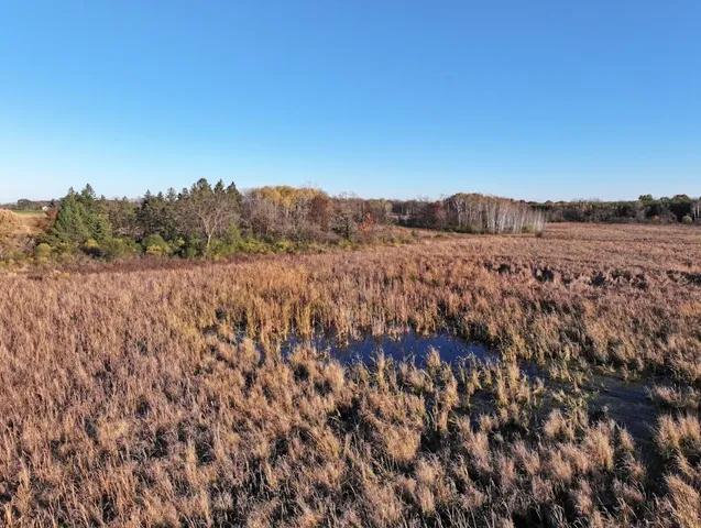 $740,000 | 74 M/l Acres York Centre, Marshall, WI 53559