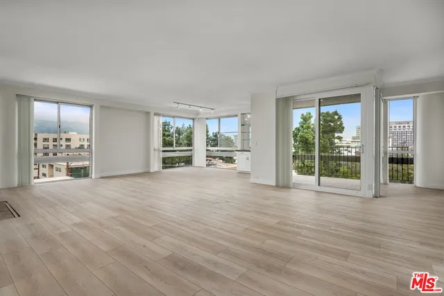 $8,750 | 320 North Maple Drive, Unit PH605, Beverly Hills, CA 90210