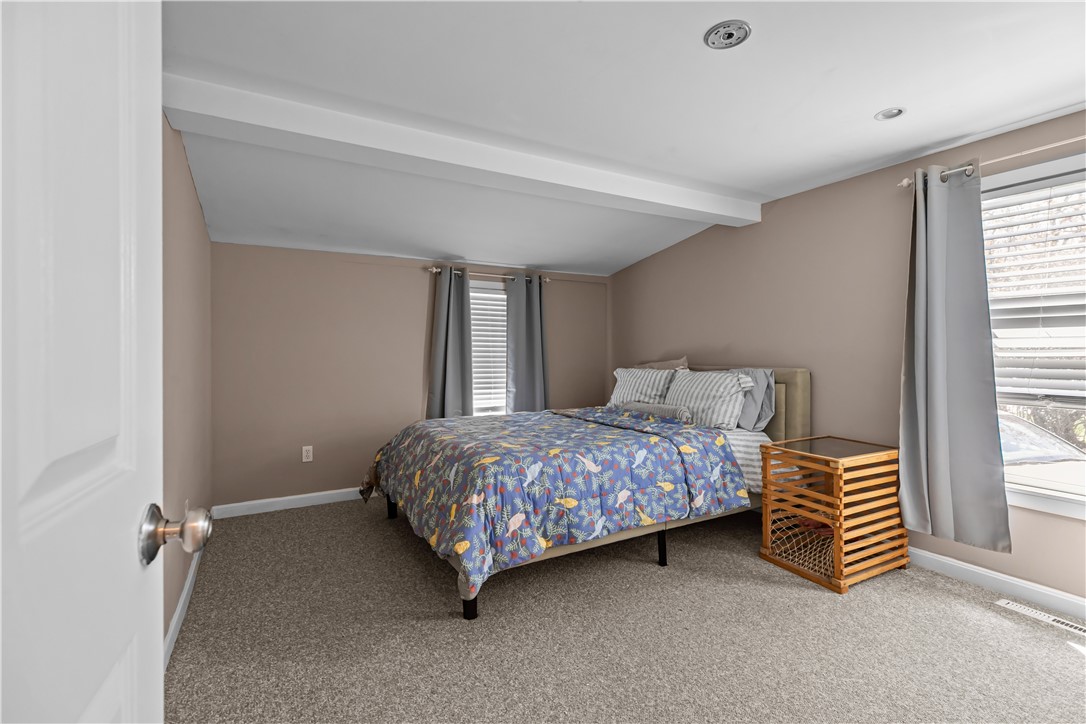 1024 Anthony Road Portsmouth, RI 02871 - Photo 12 of 20