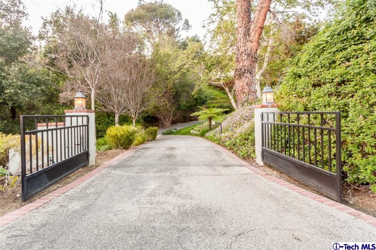 1700 Devon Road Pasadena, CA 91103 - Photo 28 of 28