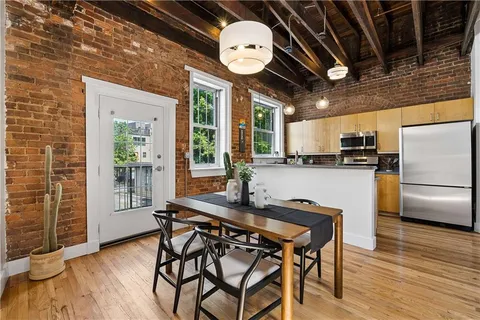 $300,000 | 267 Peters Street Southwest, Unit 206, Atlanta, GA 30313