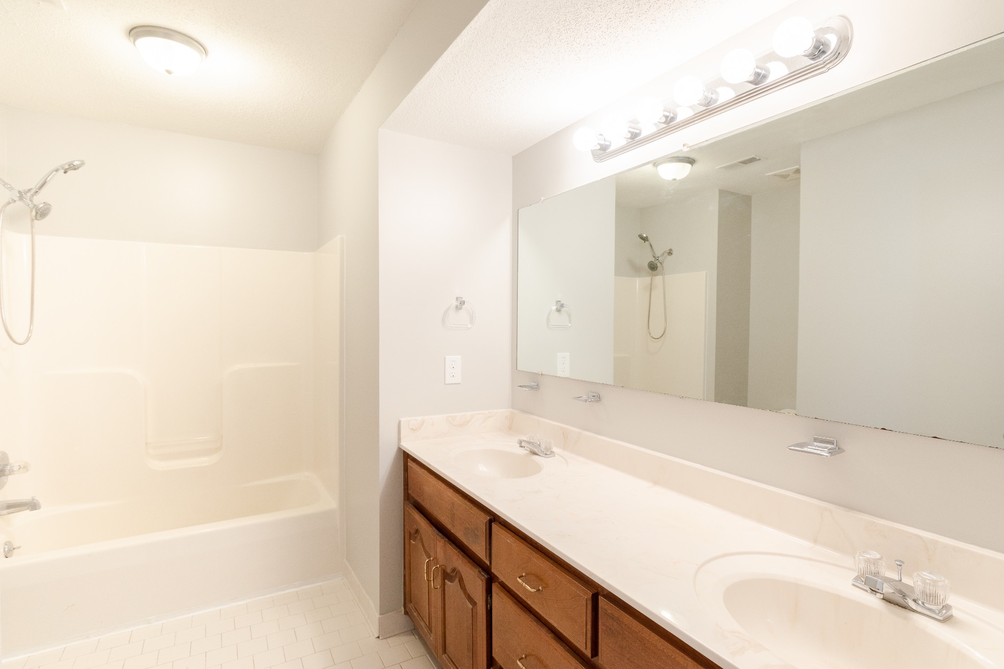 277 Shiloh Road Clarksville, TN 37042 - Photo 18 of 29 Gallery Image 18