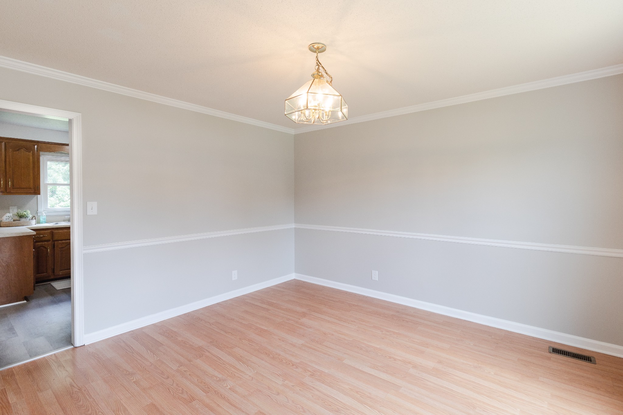 277 Shiloh Road Clarksville, TN 37042 - Photo 4 of 29 Gallery Image 4