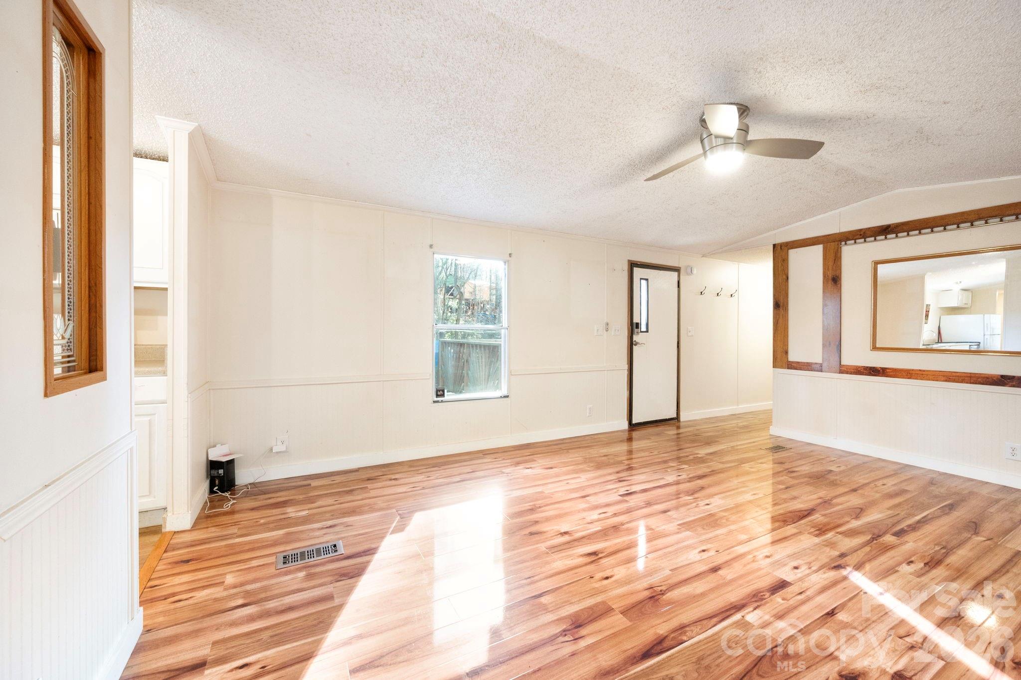 101 Laurel Loop Road Fletcher, NC 28732 - Photo 8 of 23