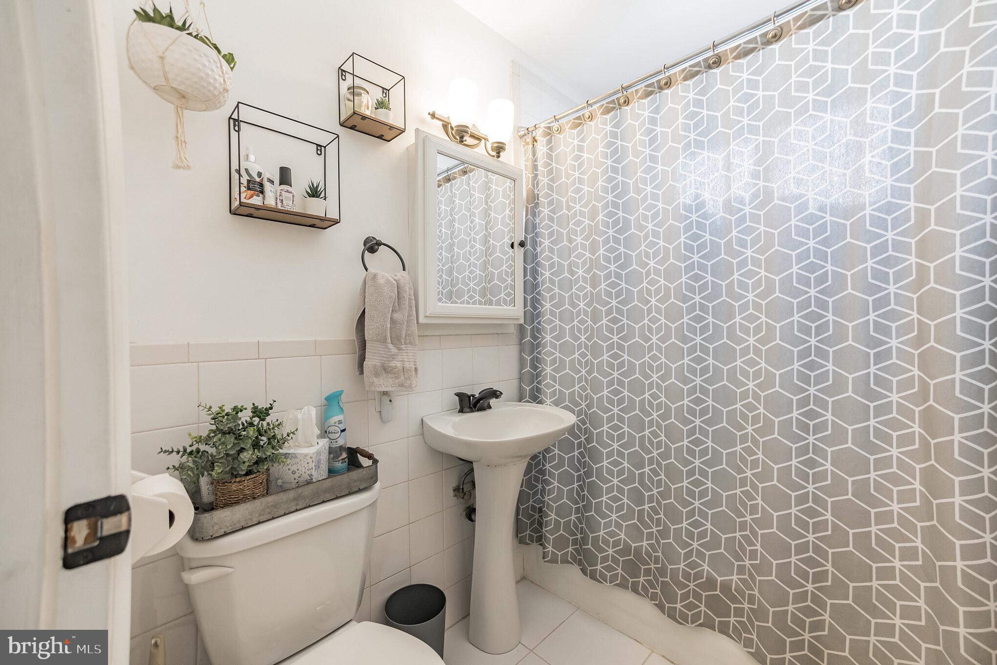224 Hoffman Road Ridley Park, PA 19078 - Photo 23 of 36 Gallery Image 23