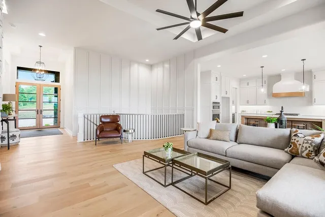 $1,092,603 | 24564 West 124th Terrace, Olathe, KS 66061