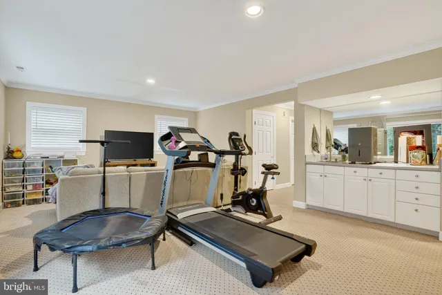 $5,850 | 401 North Lombardy Street, Arlington, VA 22203