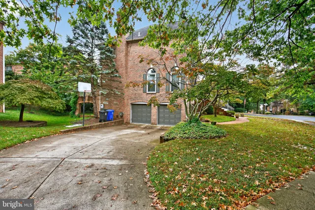 $5,850 | 401 North Lombardy Street, Arlington, VA 22203