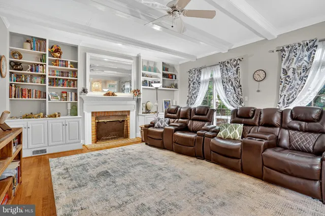 $5,850 | 401 North Lombardy Street, Arlington, VA 22203