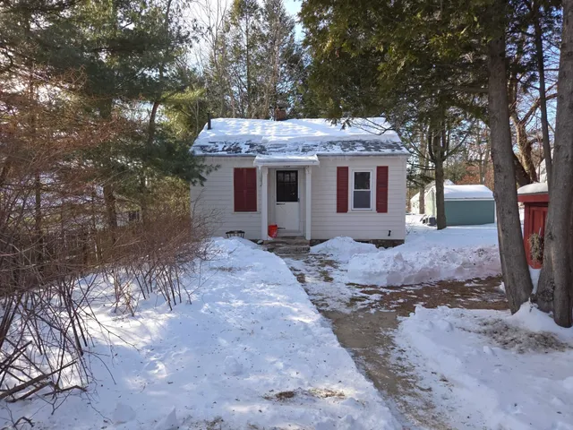 $1,500 | 395 A Webster Street, Manchester, NH 03104