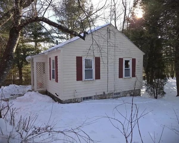 $1,500 | 395 A Webster Street, Manchester, NH 03104