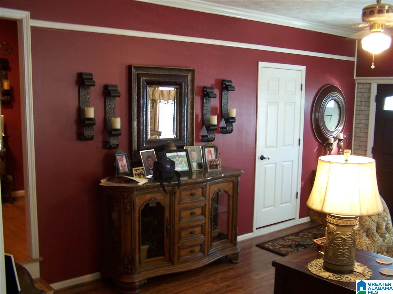 8 Grandview Drive Oneonta, AL 35121 - Photo 4 of 47