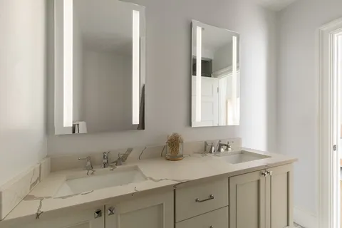 $1,995,000 | 72 Washington Street, Unit 1, Boston, MA 02129