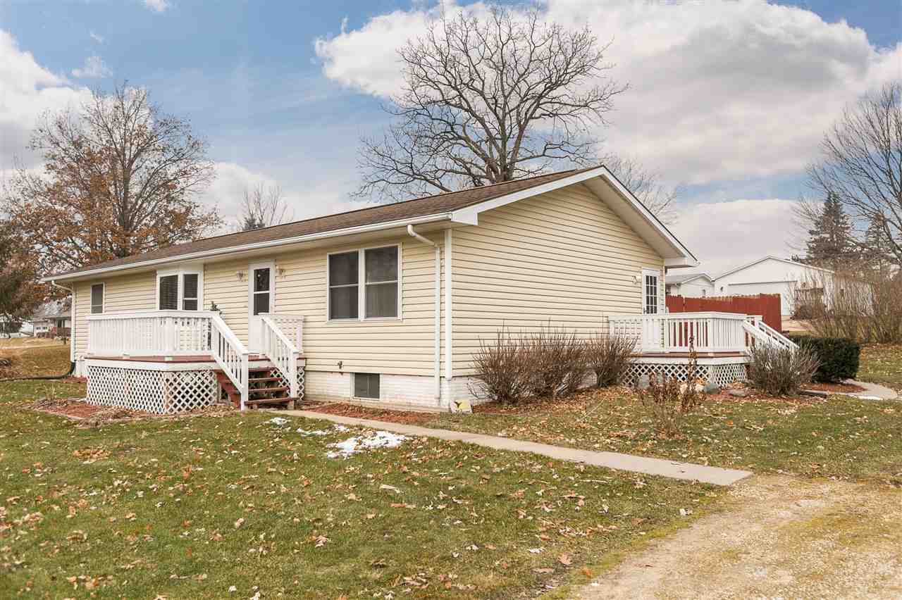609 Broadway Street, Unit B Springville, IA 52336 - Photo 1 of 27 Gallery Image 1
